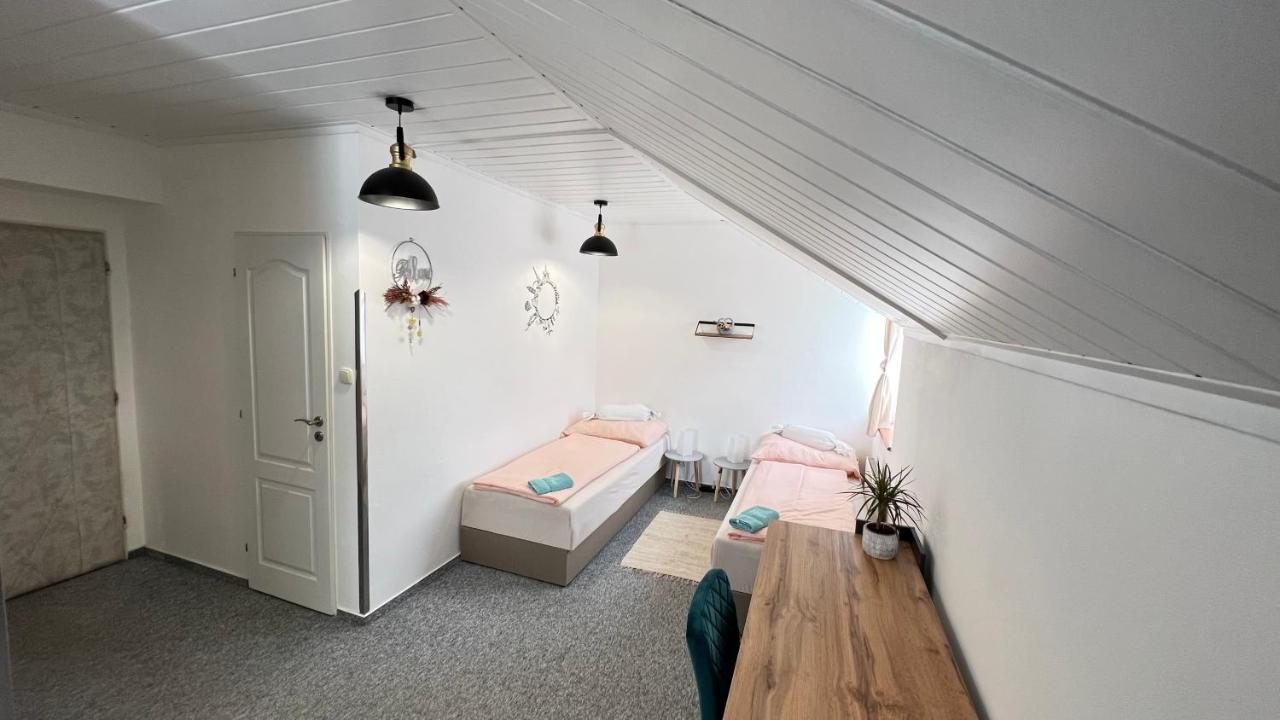 Nice Loft - Presov Lubotice Esterno foto