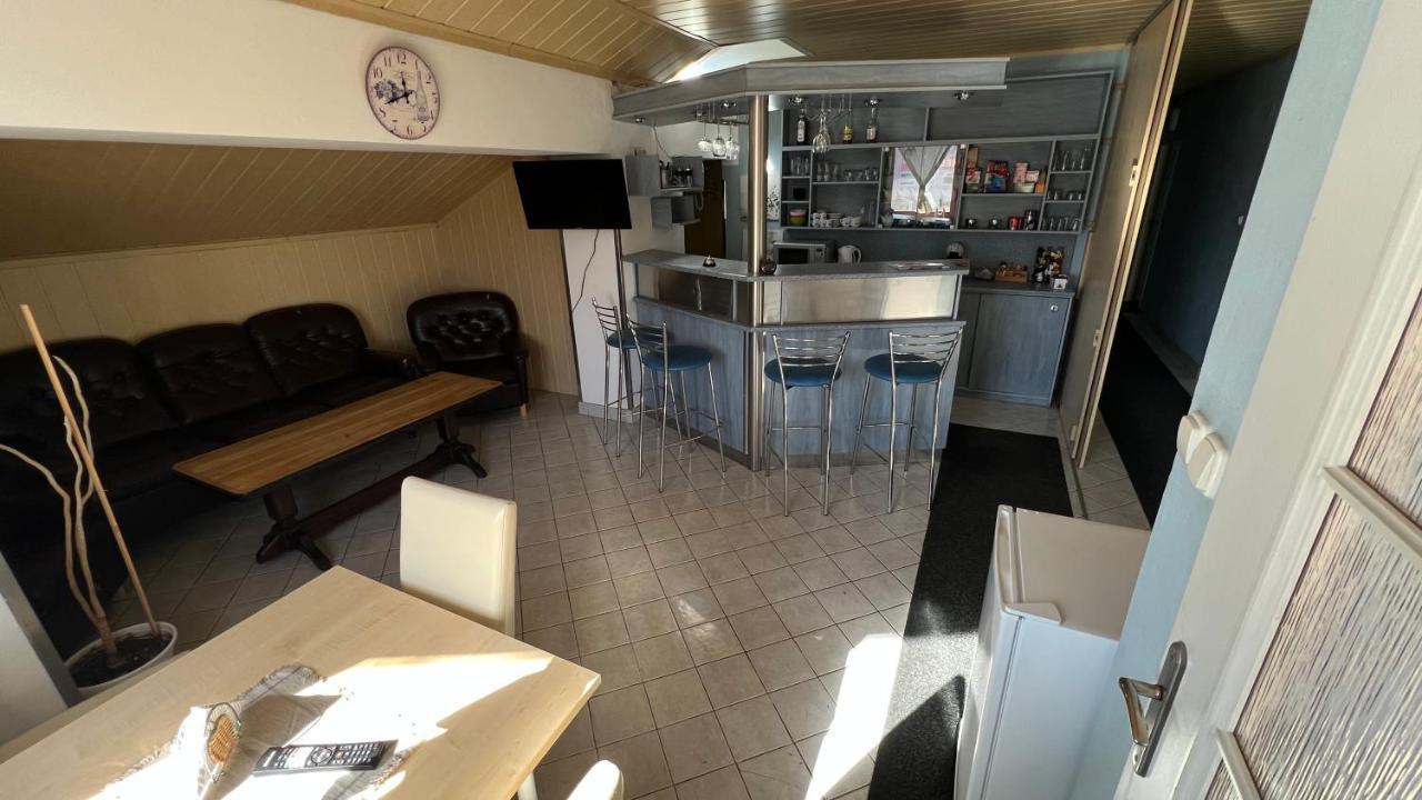 Nice Loft - Presov Lubotice Esterno foto